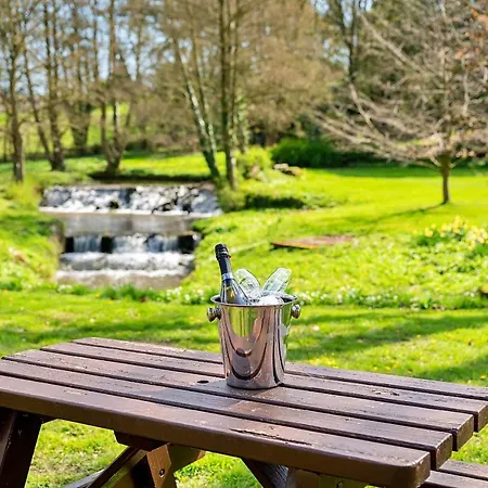 Finest Retreats - Ryedale Hall *